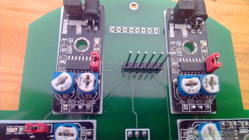 牛人力作!PCB版藍(lán)牙智能小車DIY