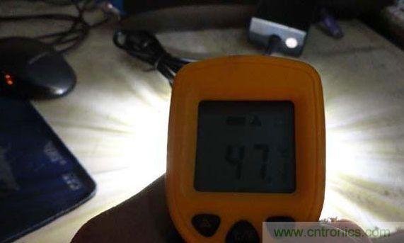 變廢為寶!風扇散熱器變身山寨LED燈