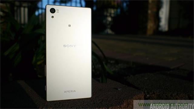傳奇索尼，憑借Sony Xperia Z5能否在移動(dòng)市場(chǎng)奪得一席之地？