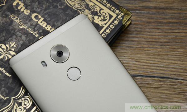 新旗艦Mate 8全評測:橫空出世!能否延續(xù)一機難求?