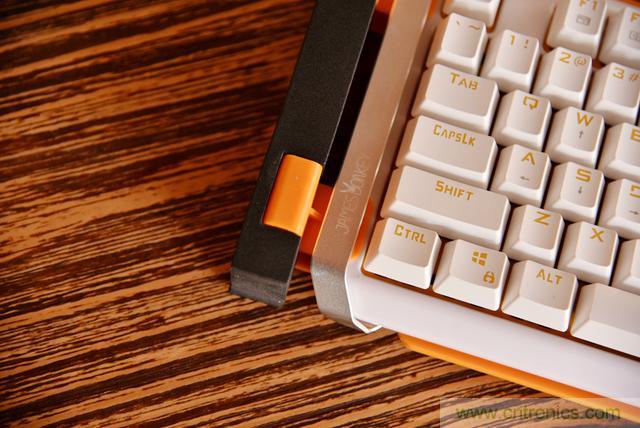 左手寫愛,右手寫他——從此鍵盤鼠標不分家!