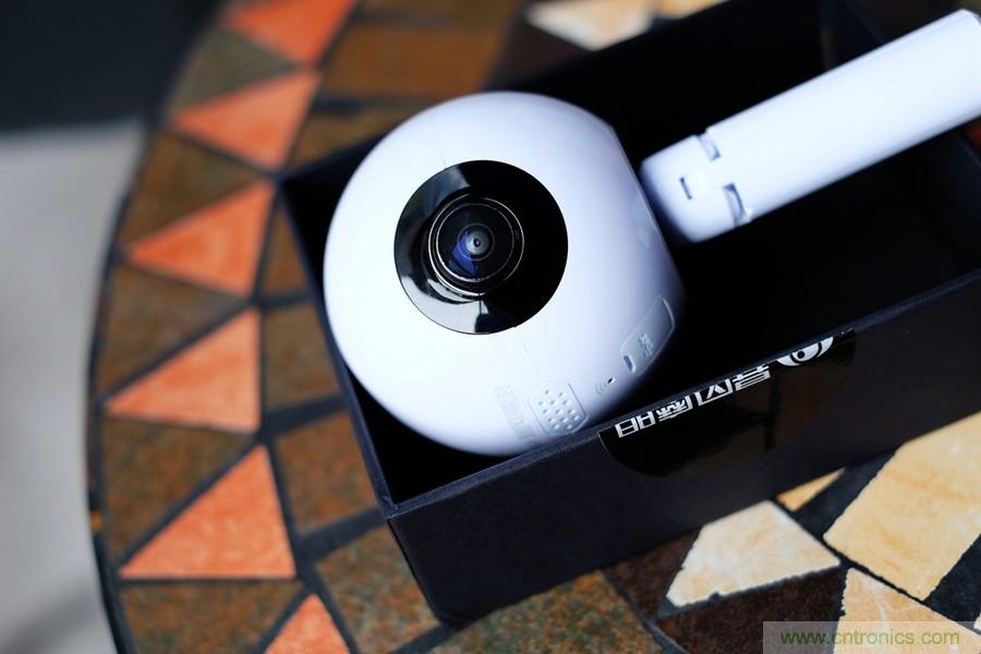 造型神似BB8，讓照片翻滾起來——暴風魔眼