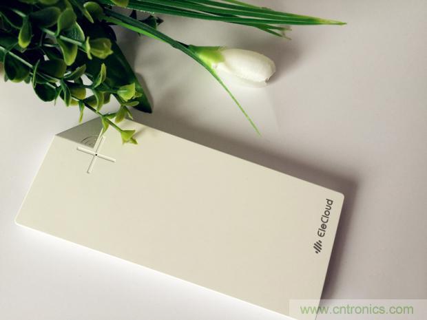 長虹流云智能電源，集“充電”+“存儲”于一身